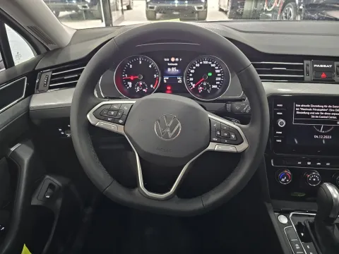 Volkswagen Passat Variant 2.0 tdi Business 150cv dsg - Immagine 14