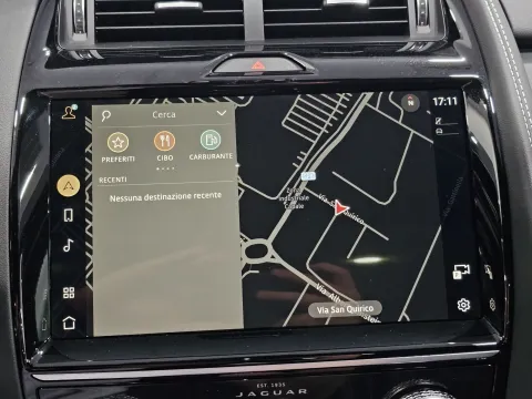 Jaguar E-Pace 2.0d i4 mhev R-Dynamic SE awd 163cv auto - Immagine 21