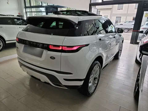 Land Rover Range Rover Evoque 2.0d i4 mhev R-Dynamic SE awd 163cv auto - Immagine 7
