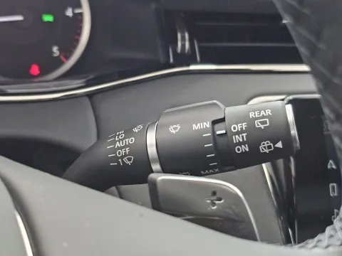Land Rover Range Rover Evoque 2.0d i4 mhev R-Dynamic SE awd 163cv auto - Immagine 24