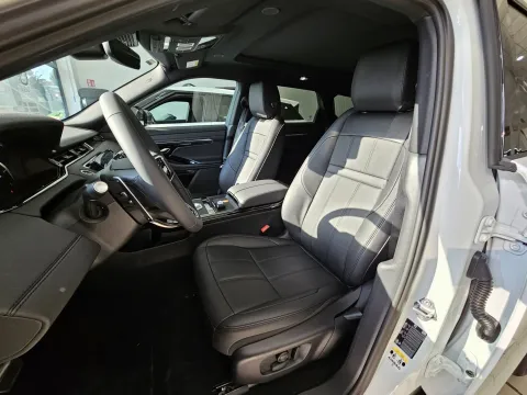 Land Rover Range Rover Evoque 2.0d i4 mhev R-Dynamic SE awd 204cv auto - Immagine 15