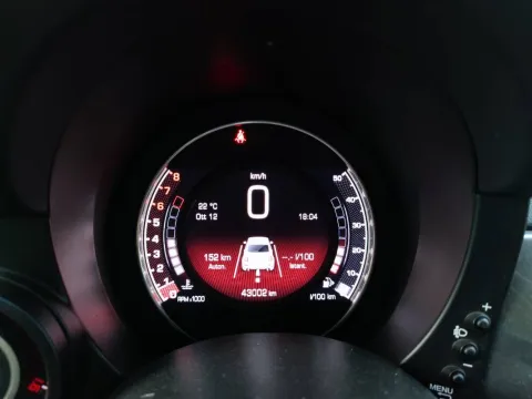 Abarth 595 1.4 t-jet 145cv - Immagine 12