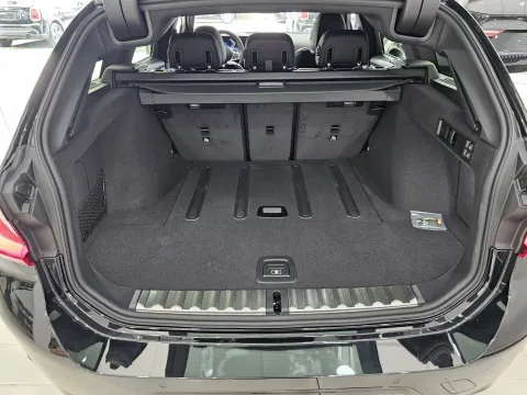 BMW 320d Touring mhev 48V xdrive MSport auto - Immagine 10