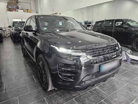 Land Rover Range Rover Evoque 2.0d i4 mhev R-Dynamic SE awd 204cv auto - Immagine 2