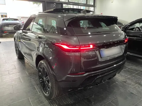 Land Rover Range Rover Evoque 2.0d i4 mhev R-Dynamic SE awd 204cv auto - Immagine 5