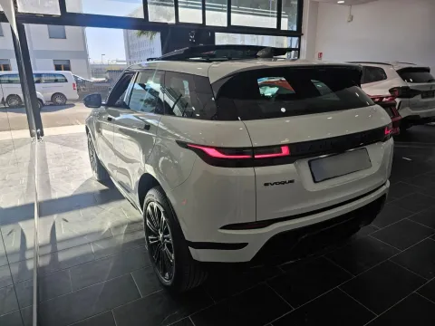 Land Rover Range Rover Evoque 2.0d i4 mhev R-Dynamic SE awd 204cv auto - Immagine 5