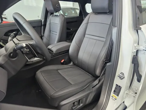 Land Rover Range Rover Evoque 2.0d i4 mhev R-Dynamic SE awd 204cv auto - Immagine 11
