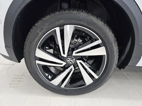 Volkswagen T-Roc 2.0 tdi R-Line 150cv dsg - Immagine 9