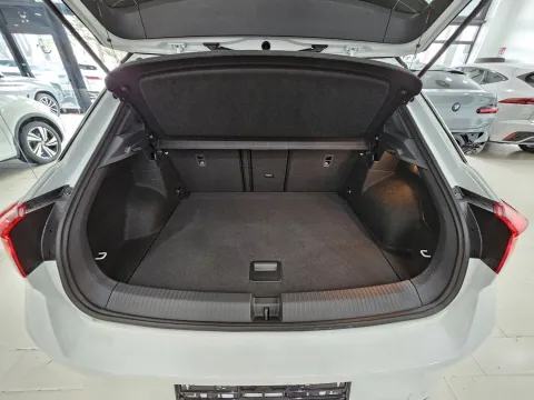 Volkswagen T-Roc 2.0 tdi R-Line 150cv dsg - Immagine 11