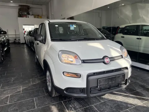 Fiat Panda 1.0 firefly hybrid s&s 70cv - Immagine 2