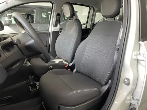 Fiat Panda 1.0 firefly hybrid s&s 70cv - Immagine 11