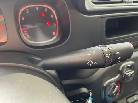 Fiat Panda 1.0 firefly hybrid s&s 70cv - Immagine 18