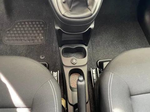 Fiat Panda 1.0 firefly hybrid s&s 70cv - Immagine 22