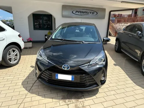 Toyota Yaris 5p 1.5h Business - Immagine 2