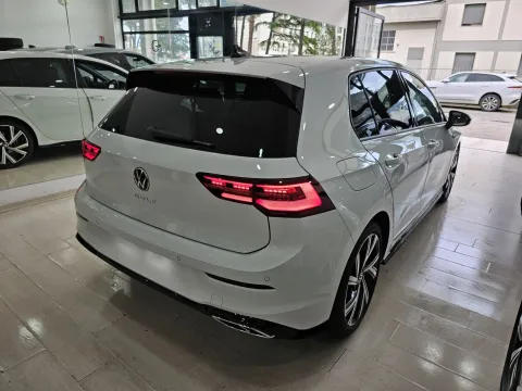Volkswagen Golf 2.0 tdi R-Line 150cv dsg - Immagine 7