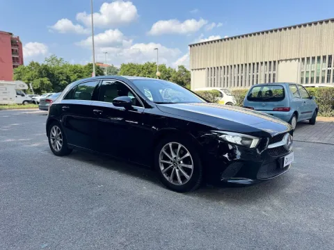 Mercedes A 200 Premium - Immagine 3