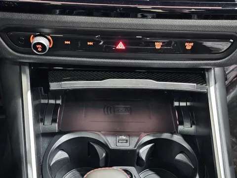 BMW M4 Coupe 3.0 Competition M xdrive auto - Immagine 27