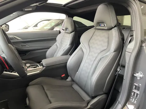 BMW M4 Coupe 3.0 Competition M xdrive auto - Immagine 13