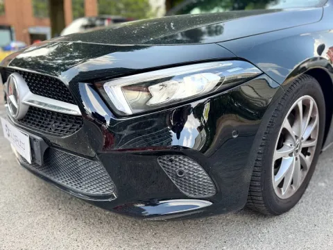 Mercedes A 200 Premium - Immagine 9