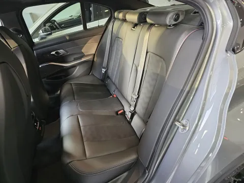 BMW M3 3.0 Competition xdrive auto - Immagine 13