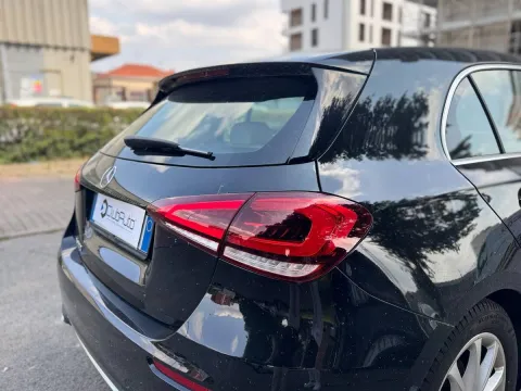 Mercedes A 200 Premium - Immagine 11