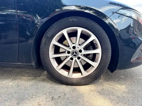 Mercedes A 200 Premium - Immagine 15