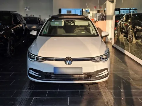 Volkswagen Golf 1.0 etsi evo Life 110cv dsg - Immagine 3