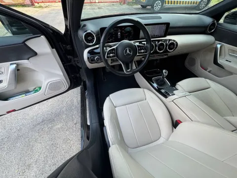 Mercedes A 200 Premium - Immagine 20