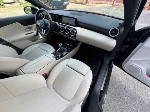 Mercedes A 200 Premium - Immagine 23