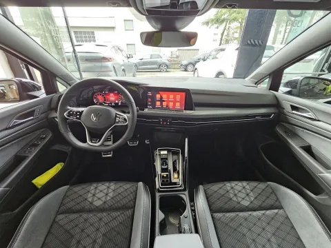Volkswagen Golf 1.5 etsi evo R-Line 150cv dsg - Immagine 14