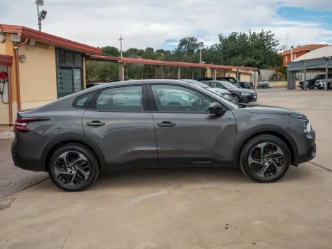 Citroen C4 X motore elettrico 100kW Plus - Immagine 8