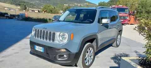 Jeep Renegade 2.0 mjt 75th Anniversary 4wd 140cv - Immagine 6