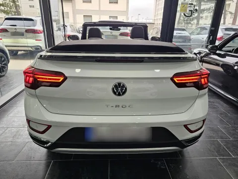 Volkswagen T-Roc Cabriolet 1.5 tsi Style dsg - Immagine 12