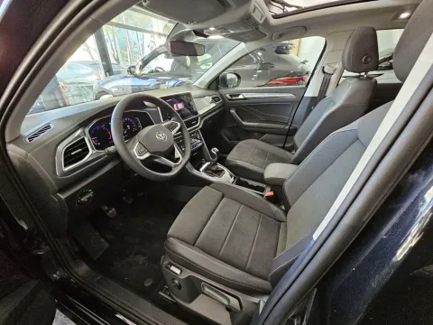 Volkswagen T-Roc 2.0 tdi Style 115cv - Immagine 10