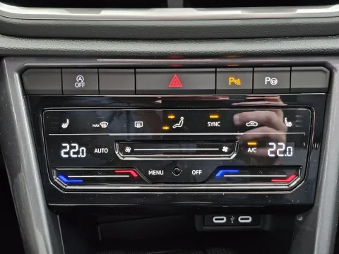 Volkswagen T-Roc 2.0 tdi Style 115cv - Immagine 22