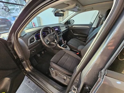 Volkswagen T-Roc 2.0 tdi Style 115cv - Immagine 10