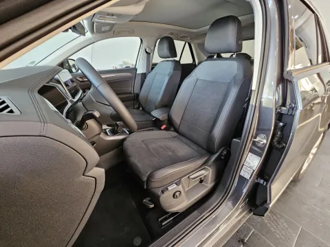 Volkswagen T-Roc 2.0 tdi Style 115cv - Immagine 12