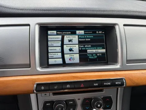 Jaguar XF Sportbrake 2.2d 200cv auto - Immagine 13