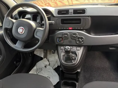 Fiat Panda 1.0 firefly hybrid s&s 70cv - Immagine 12
