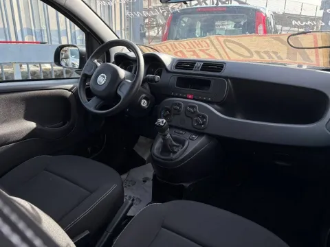 Fiat Panda 1.0 firefly hybrid s&s 70cv - Immagine 14