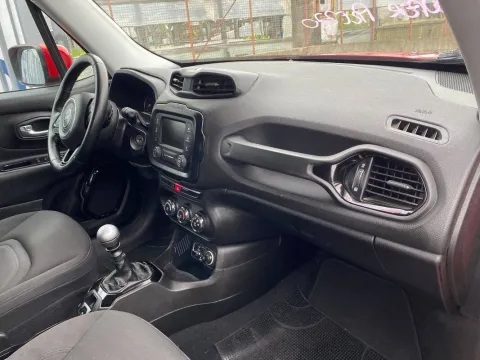 Jeep Renegade 1.6 mjt Limited fwd 120cv - Immagine 9