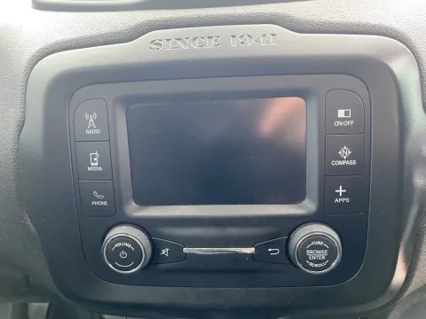 Jeep Renegade 1.6 mjt Limited fwd 120cv - Immagine 10