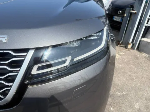 Land Rover Range Rover Velar 2.0 td4 SE 180cv auto - Immagine 2
