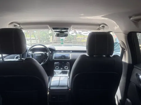 Land Rover Range Rover Velar 2.0 td4 SE 180cv auto - Immagine 17