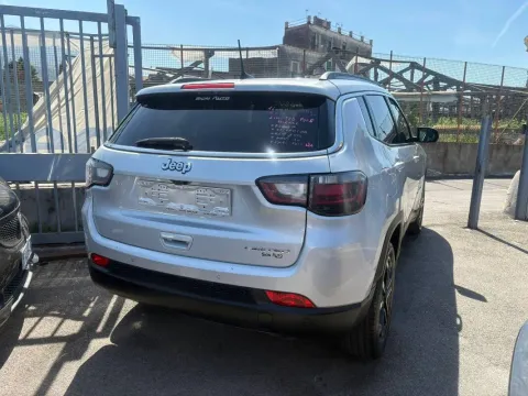 Jeep Compass 1.6 mjt Limited 2wd 130cv - Immagine 5
