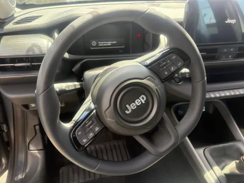 Jeep Avenger 1.2 turbo Longitude fwd 100cv - Immagine 9