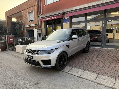 Land Rover Range Rover Sport 3.0 sdV6 HSE 249cv auto my19 - Immagine 3
