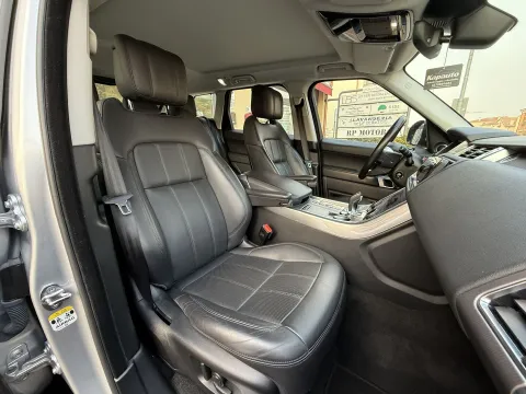 Land Rover Range Rover Sport 3.0 sdV6 HSE 249cv auto my19 - Immagine 13