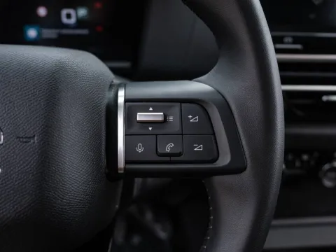 Citroen C4 X motore elettrico 100kW Plus - Immagine 25
