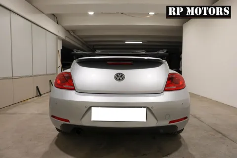 Volkswagen Maggiolino Cabrio 1.6 tdi Design 105cv - Immagine 5